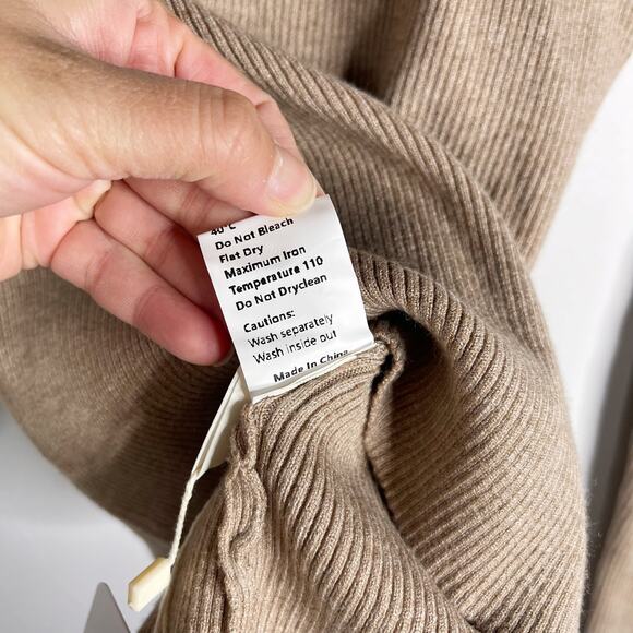 New Commense XSmall Light Khaki Brown Clouds Ribbed V Neck Sweater Pullover Knit - Picture 9 of 11